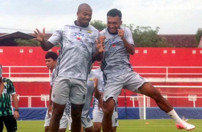 Klasik Indonesia: Arema FC vs Persib Bandung